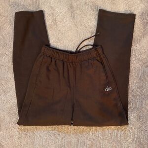 Brown, alo sweats worn once